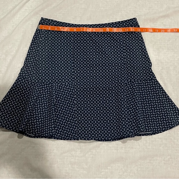 Women’s Margaret M Navy and White Skirt Size Medium - Picture 5 of 7